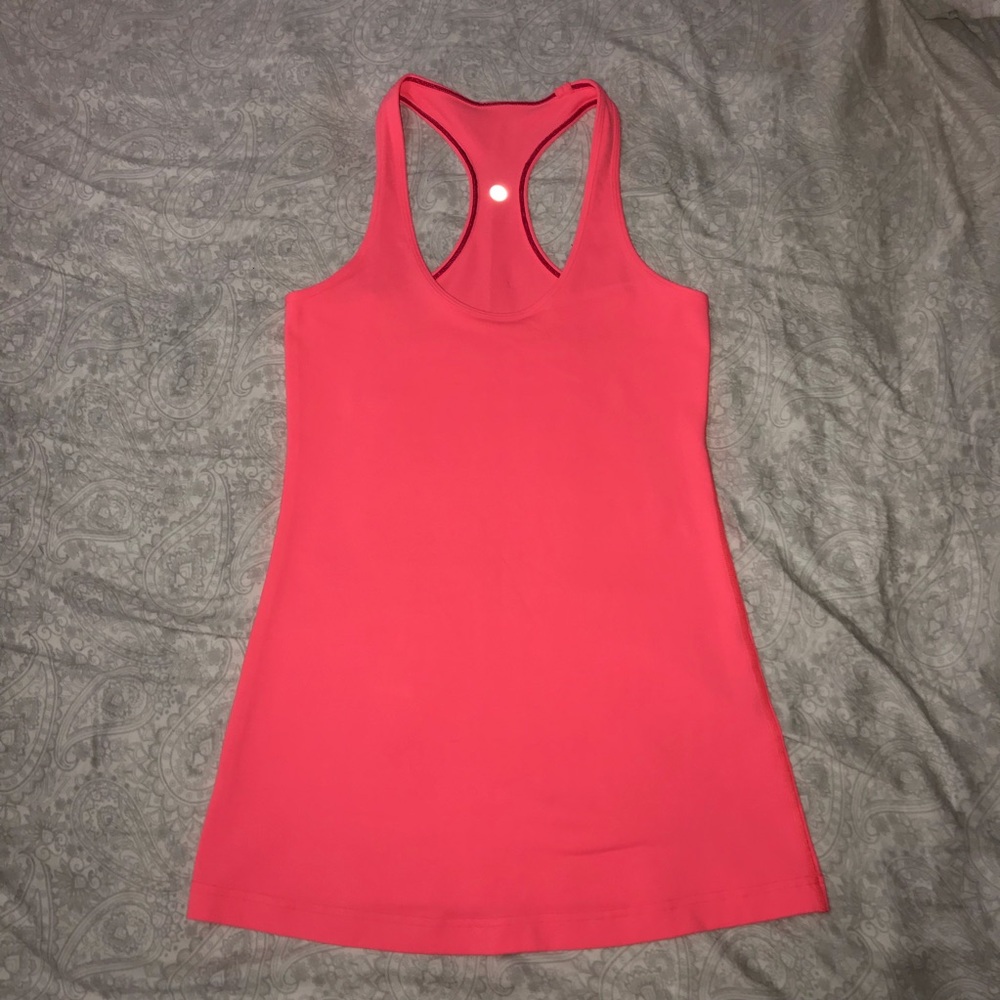 LULULEMON Razorback Top
